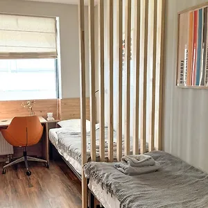 Apartament A3 - Queen Double - Haven - Two Shared Bathrooms, Warszawa