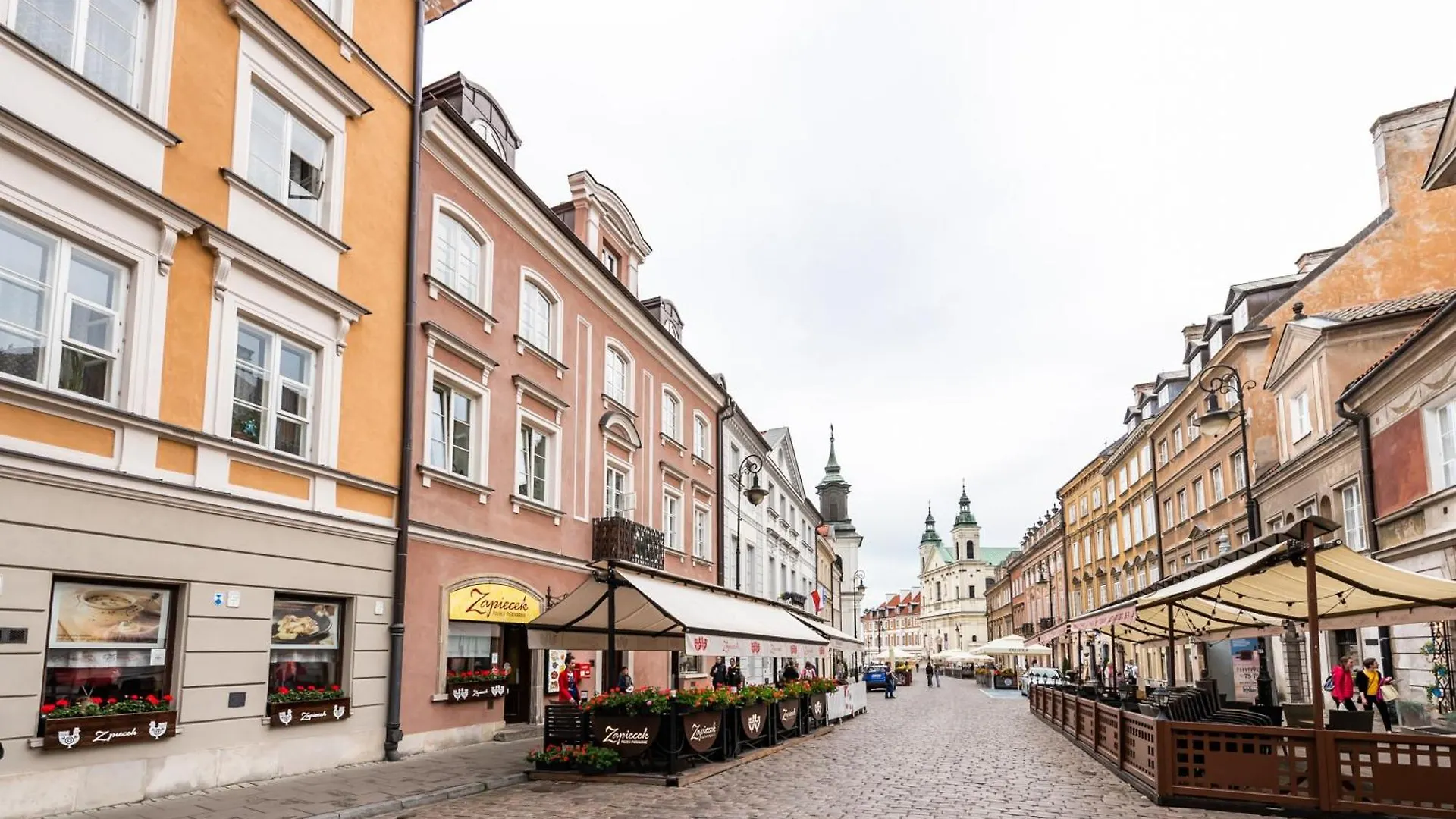 City Centre Modern Studio Apartment Warsaw